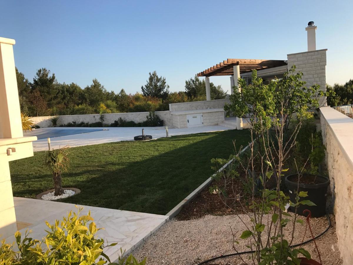 Villa Bachelor Водице Экстерьер фото